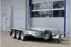 Blyss B354019 3-AXE remorca transport utilaje  franata 3500 kg
  in 3 axe cu sarcina utila de 2600 kg
 si dimensiuni utile de 400x195x20cm