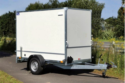 Blyss f1326/180hd - remorca carosata 1300 kg
monoax cu sarcina utila de 745 kg
si dimensiuni utile de 262x130x180cm