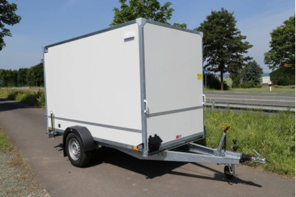 Blyss f1336hd - remorca carosata 1300 kg
monoax cu sarcina utila de 775 kg si dimensiuni utile de 358x146x180cm