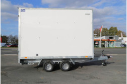 Blyss FC2726HTD remorca carosata  franata 2700 kg
  in 2 axe cu sarcina utila de 1830 kg
 si dimensiuni utile de 260x160x180cm