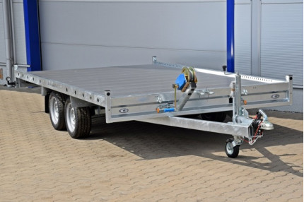 Blyss galaxy 2740 - platforma auto 2700 kg
  in 2 axe cu sarcina utila de 2030 kg
 si dimensiuni utile de 402x212x4cm