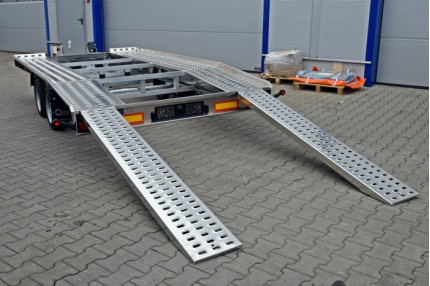 Blyss imperial 2745 alu - platforma auto 2700 kg in 2 axe cu sarcina utila de 2230 kg
si dimensiuni utile de 450x210cm