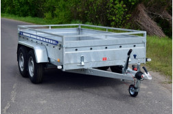 Blyss MAJSTER 2730TH remorca pentru marfa  franata 2700 kg
  in 2 axe cu sarcina utila de 2250 kg
 si dimensiuni utile de 300x150x45cm