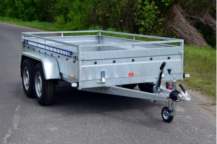 Blyss majster 2730th - remorca pentru marfa 2700 kg
  in 2 axe cu sarcina utila de 2250 kg
 si dimensiuni utile de 300x150x45cm