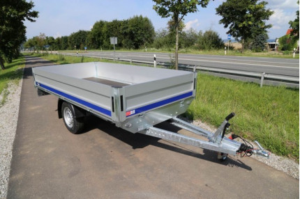 Blyss phoenix iii - remorca pentru marfa 1500 kg
  monoax cu sarcina utila de 1055 kg
 si dimensiuni utile de 330x180x40cm