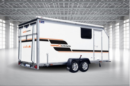 Blyss speedcaravan 510t - remorca Caravana Camping 2700 kg
  in 2 axe cu sarcina utila de 1500 kg
 si dimensiuni utile de 500x200x200cm