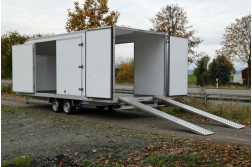 Blyss SPEEDWAY I USI LATERALE platforma auto  franata 3500 kg  in 2 axe cu sarcina utila de 2050 kg si dimensiuni utile de 600x220x200cm